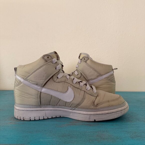 Nike Dunk High Top Premium Quilted Metallic Silver Gray Sneakers Sz 40/10 - Picture 5 of 9